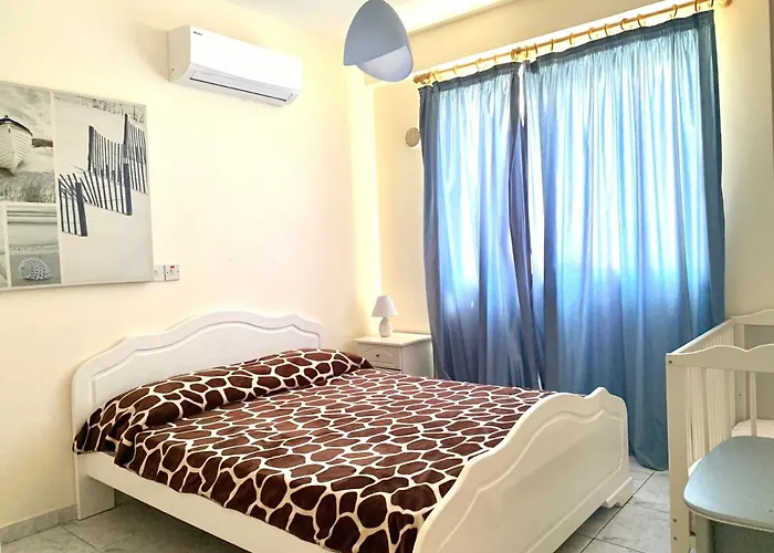 Apartamento Danaos Complex Paphos